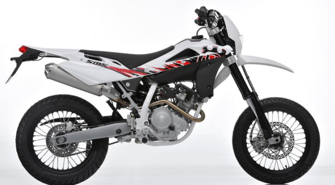 Die neue Supermoto SM125 von Husqvarna